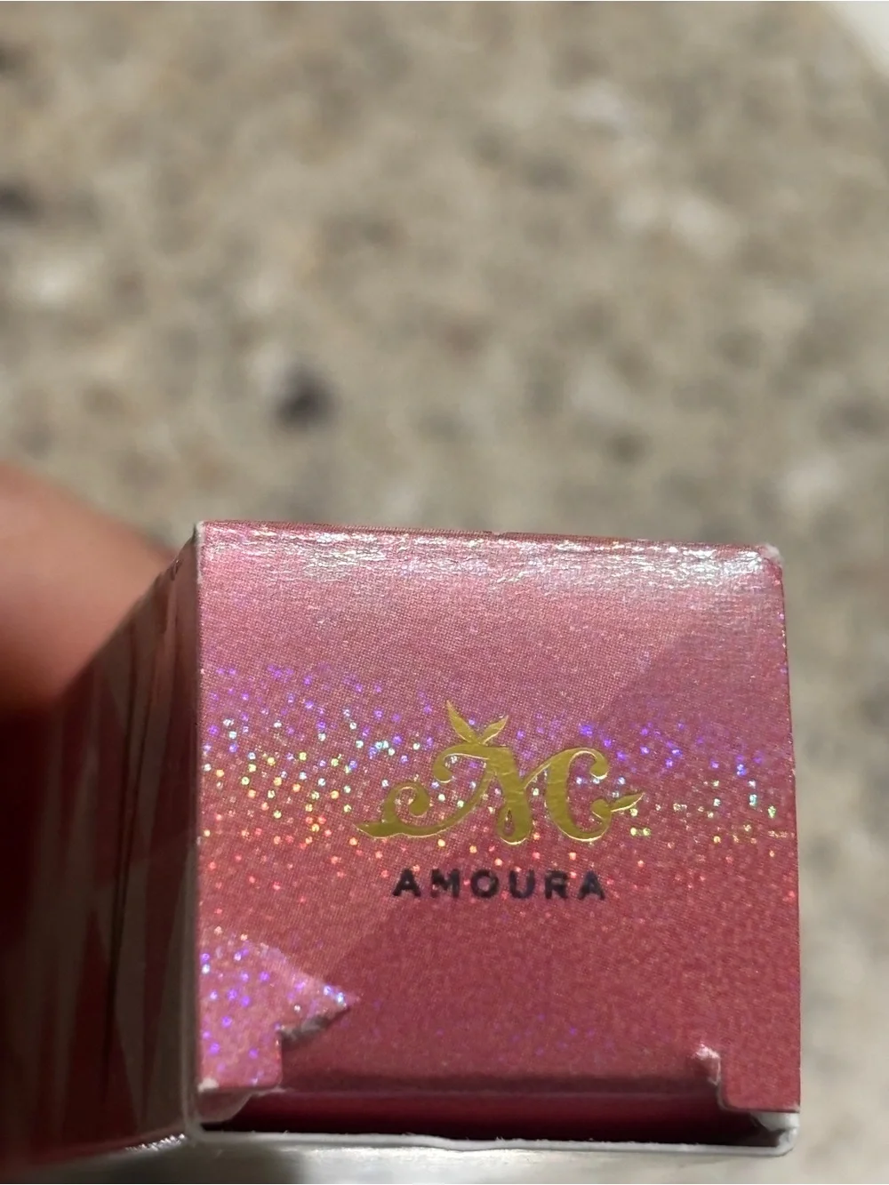 Amoura Beauty Stick in Shimmery Coral Pink